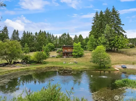 7195 NE High School Road Bainbridge Island WA 98110