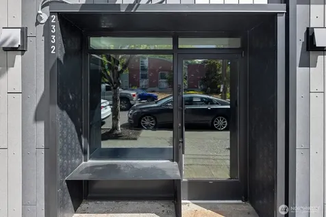 2332 E Cherry Street Seattle WA 98122