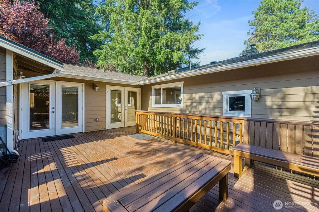 6525 154th Avenue NE Redmond WA 98052