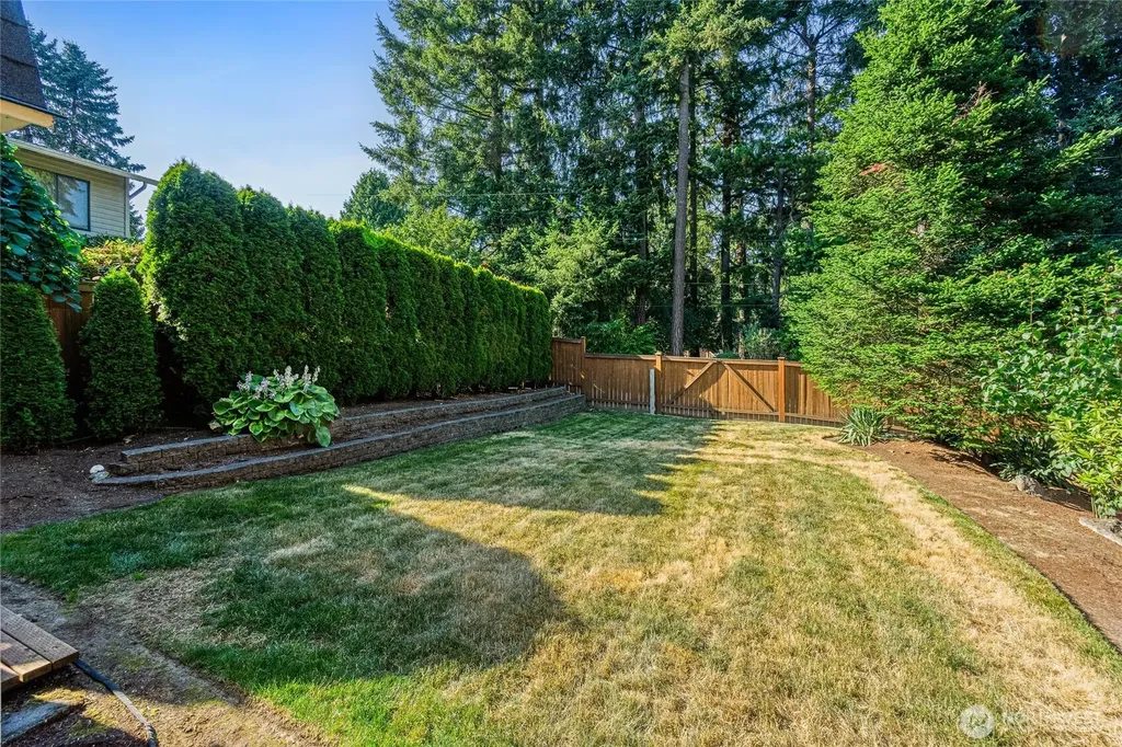 6525 154th Avenue NE Redmond WA 98052