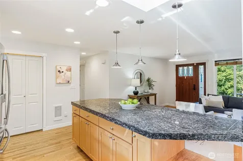6525 154th Avenue NE Redmond WA 98052