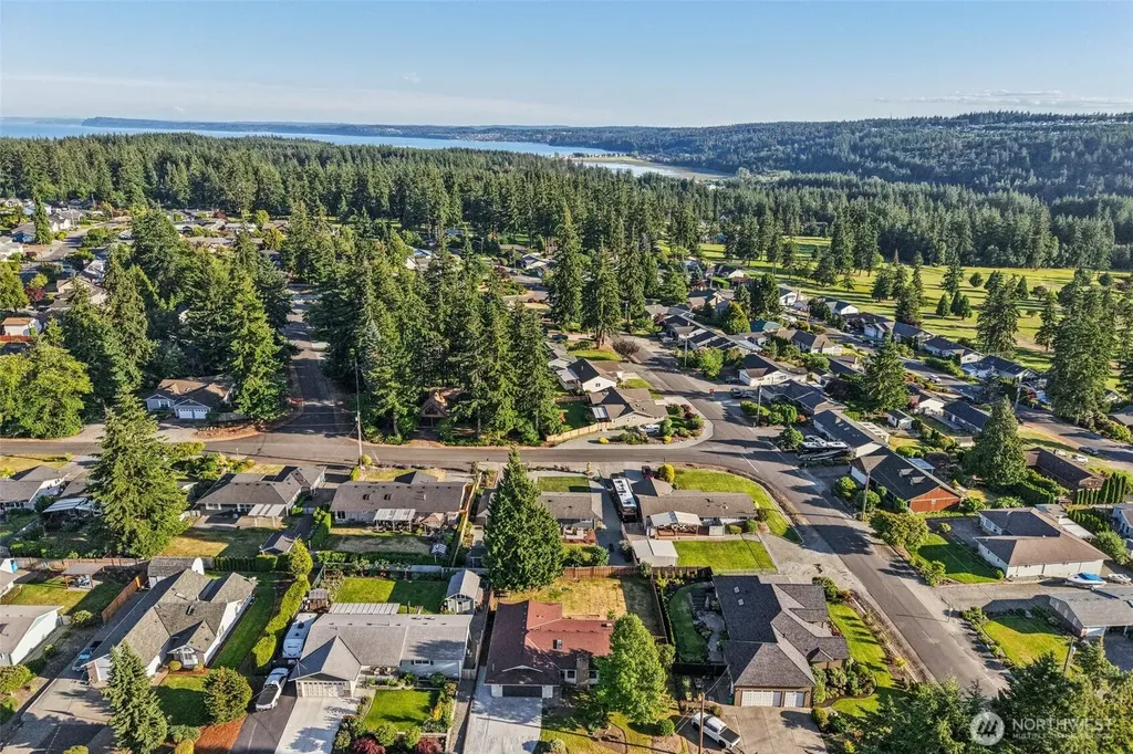 272 Prestwick Drive Camano Island WA 98282