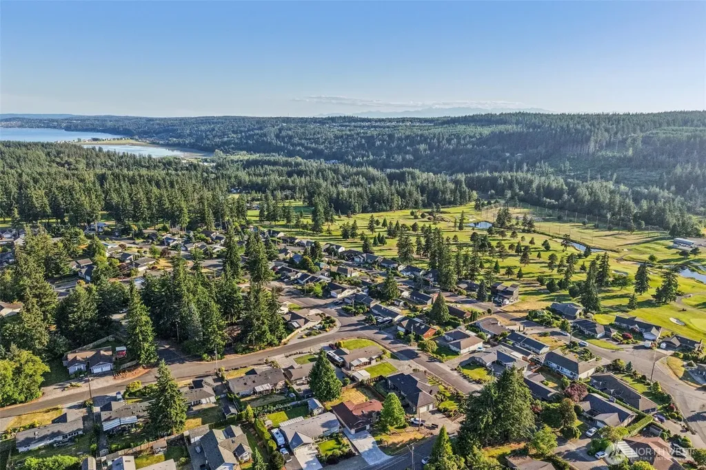272 Prestwick Drive Camano Island WA 98282