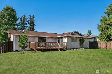 272 Prestwick Drive Camano Island WA 98282