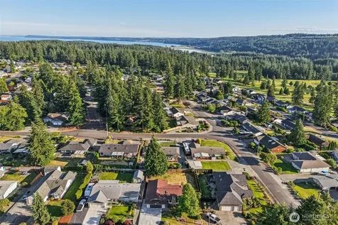 272 Prestwick Drive Camano Island WA 98282