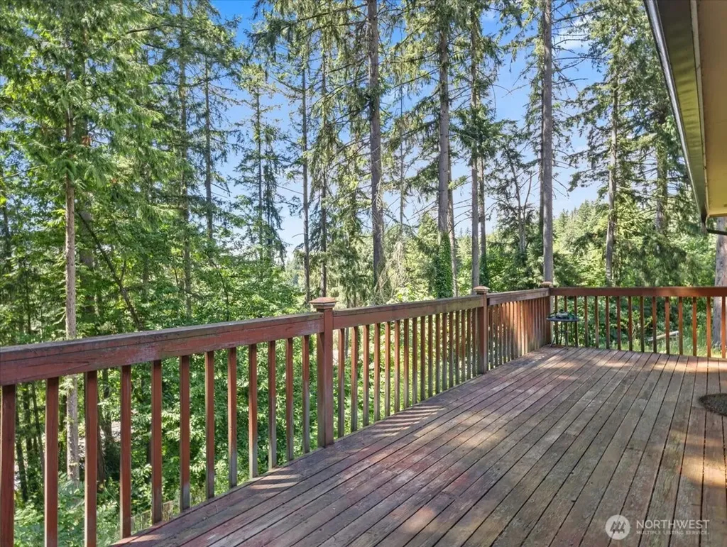 1125 Fish Pond Road Kelso WA 98626