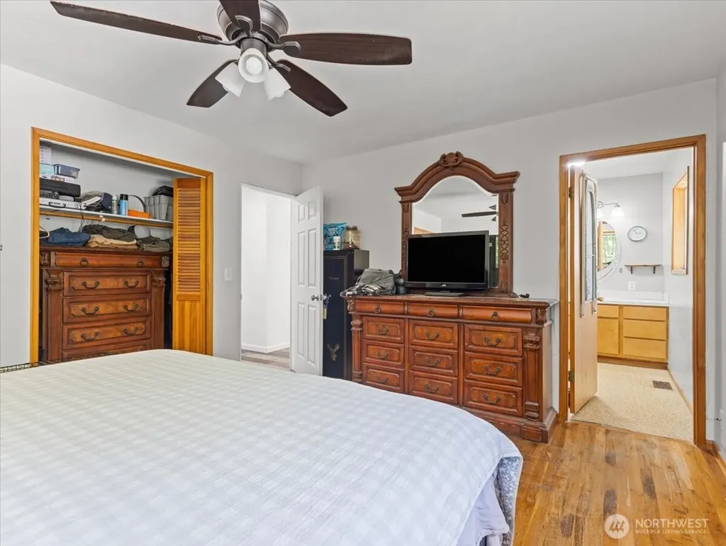 1125 Fish Pond Road Kelso WA 98626