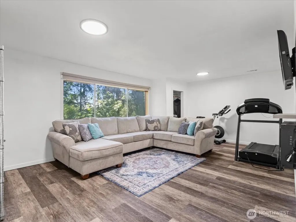 1125 Fish Pond Road Kelso WA 98626