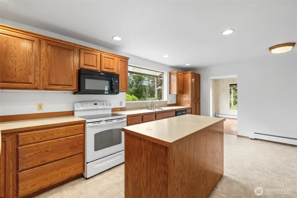 30135 Lyman Hamilton Highway Sedro Woolley WA 98284
