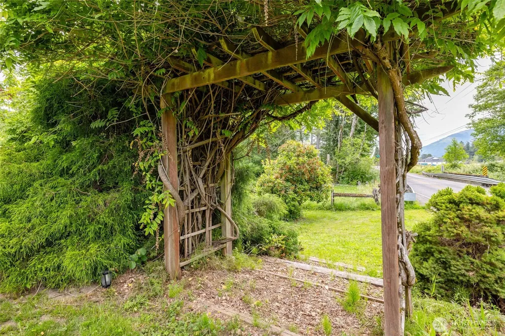 30135 Lyman Hamilton Highway Sedro Woolley WA 98284