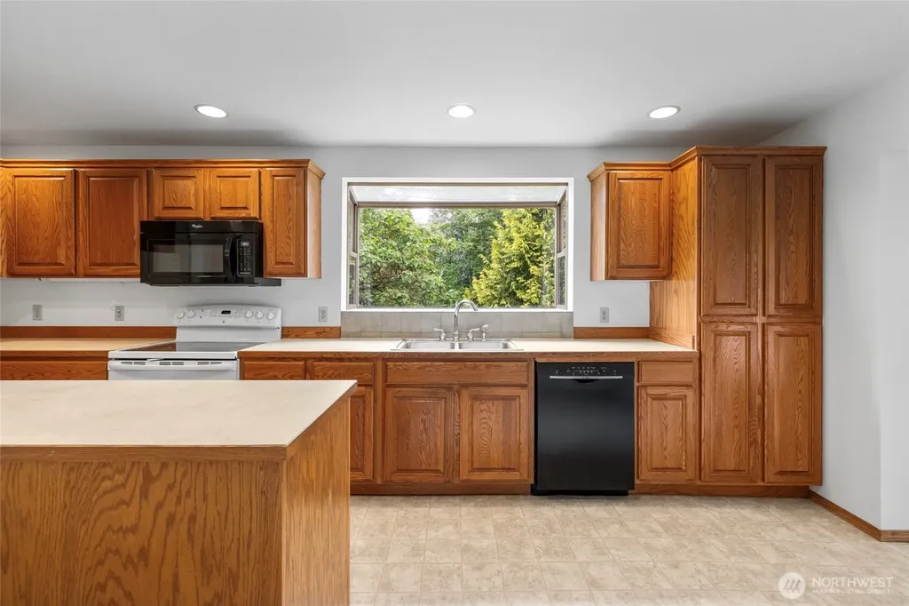 30135 Lyman Hamilton Highway Sedro Woolley WA 98284