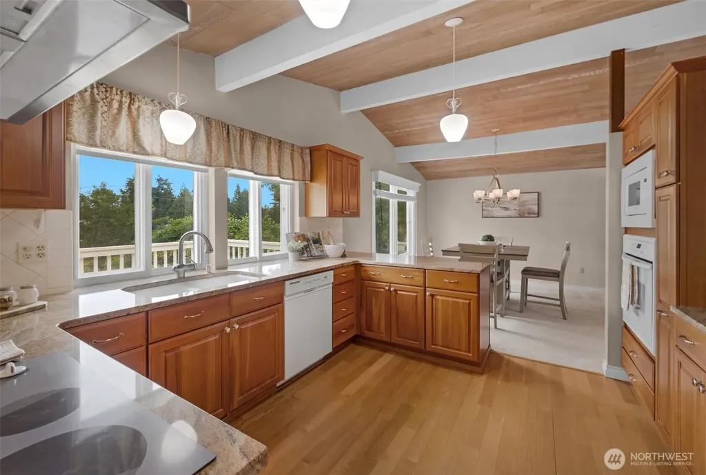 19122 34th Place S Seatac WA 98168