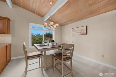 19122 34th Place S Seatac WA 98168