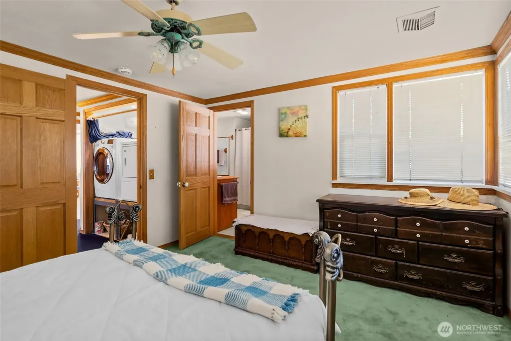 685 NE Regatta Street Oak Harbor WA 98277
