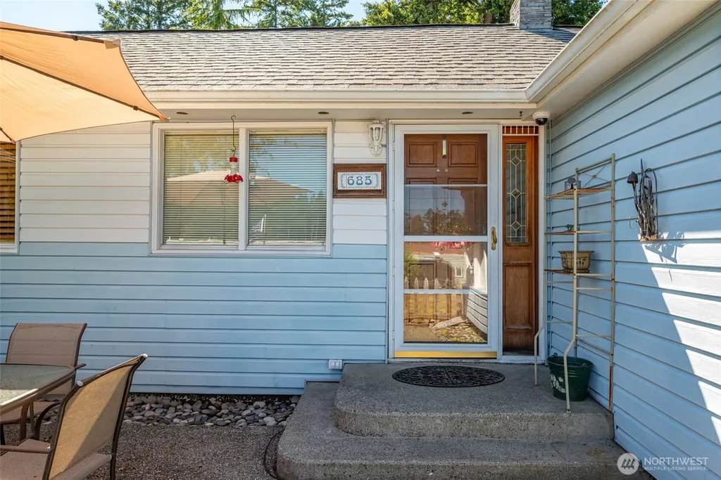 685 NE Regatta Street Oak Harbor WA 98277