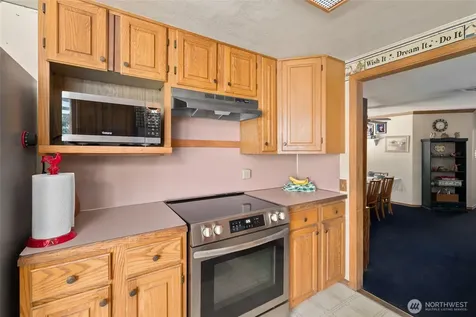 685 NE Regatta Street Oak Harbor WA 98277