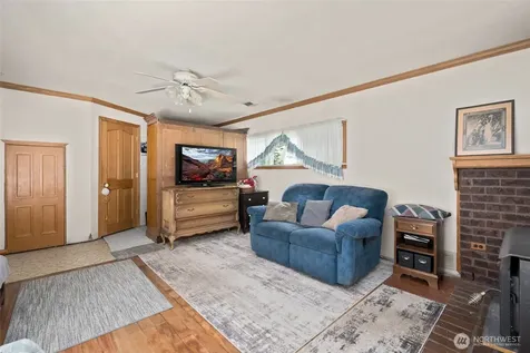 685 NE Regatta Street Oak Harbor WA 98277