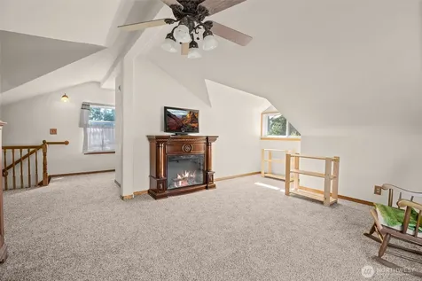 685 NE Regatta Street Oak Harbor WA 98277