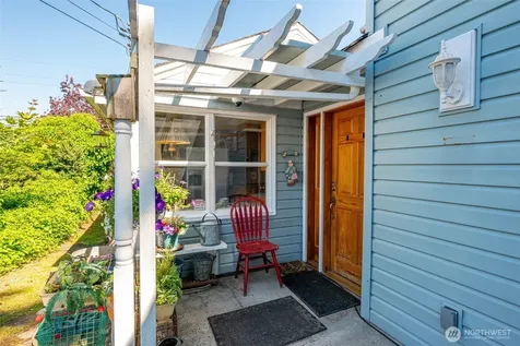 685 NE Regatta Street Oak Harbor WA 98277