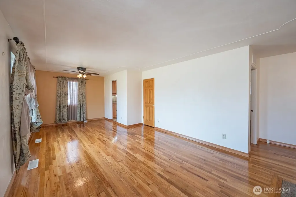 920 S Dahlia Drive Moses Lake WA 98837