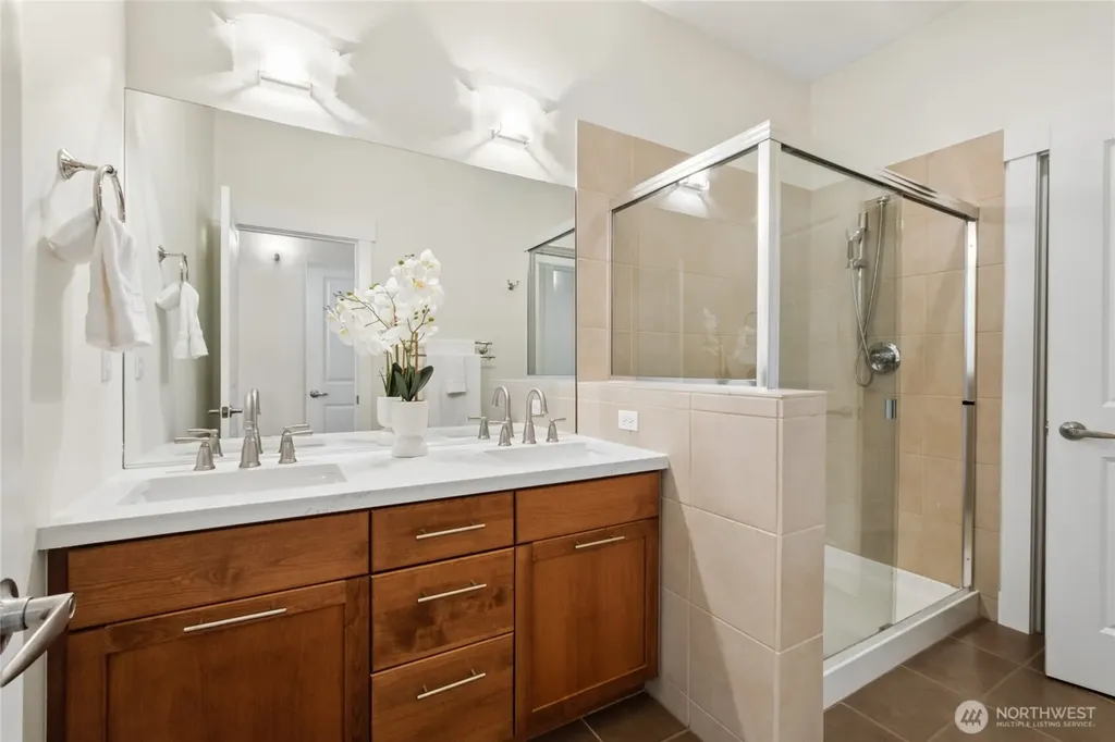 2804 S Columbian Way Seattle WA 98108