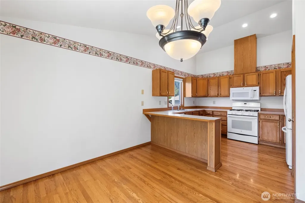 427 S 32nd Place Mount Vernon WA 98274
