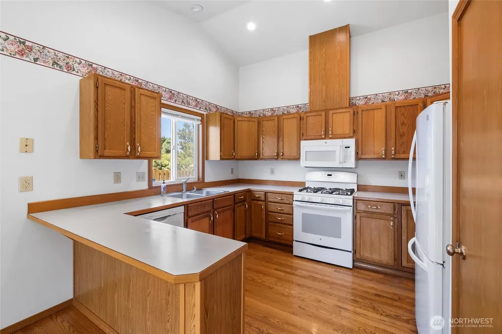 427 S 32nd Place Mount Vernon WA 98274
