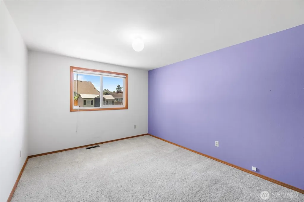 427 S 32nd Place Mount Vernon WA 98274