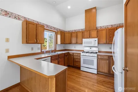 427 S 32nd Place Mount Vernon WA 98274