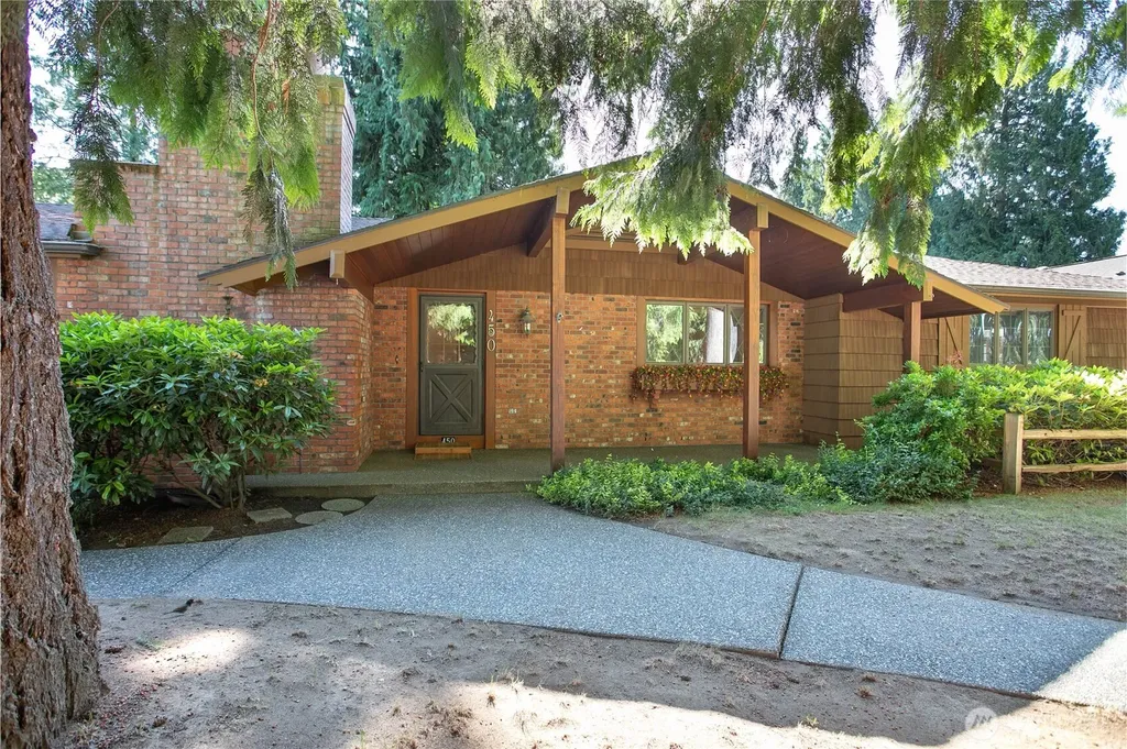 450 Wood Creek Drive Lynden WA 98264