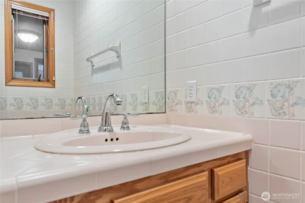 450 Wood Creek Drive Lynden WA 98264