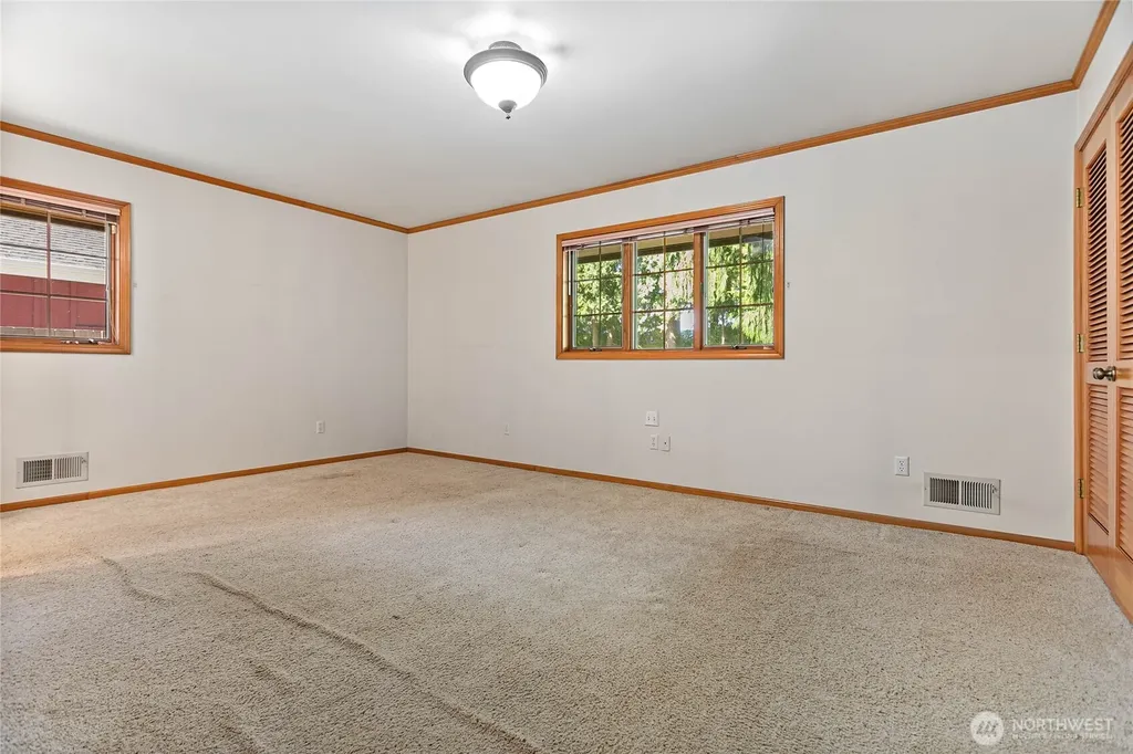 450 Wood Creek Drive Lynden WA 98264
