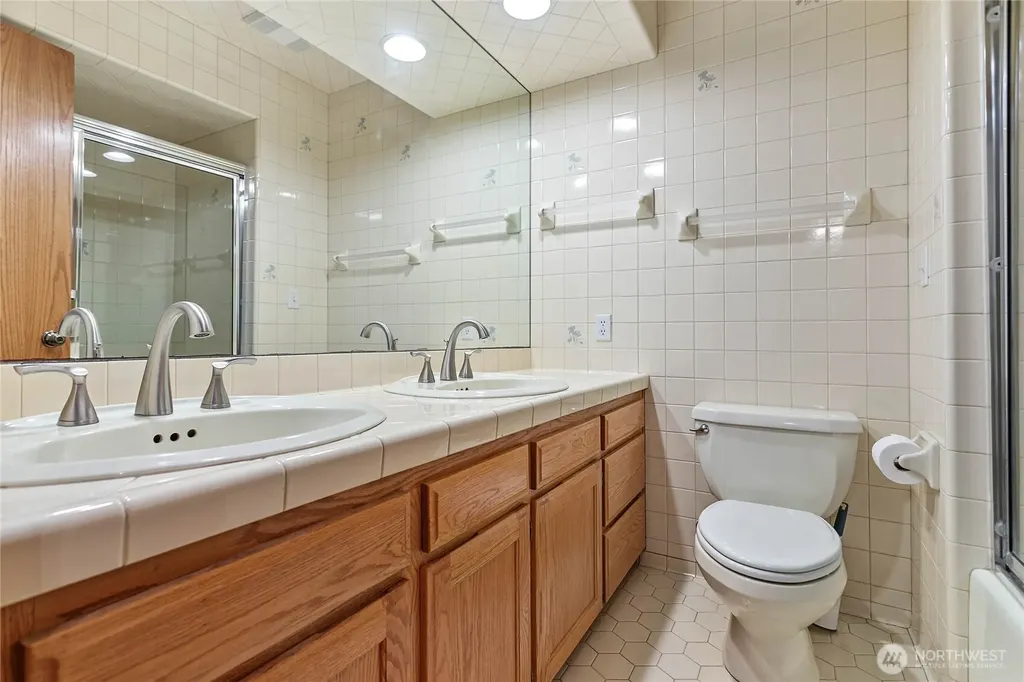 450 Wood Creek Drive Lynden WA 98264