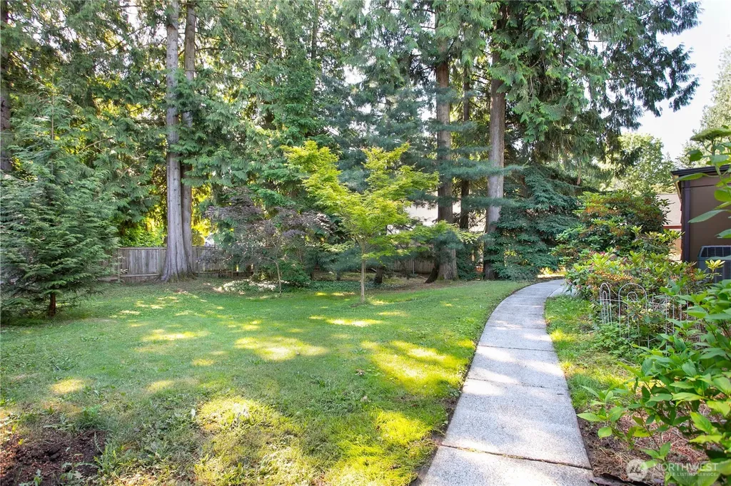 450 Wood Creek Drive Lynden WA 98264
