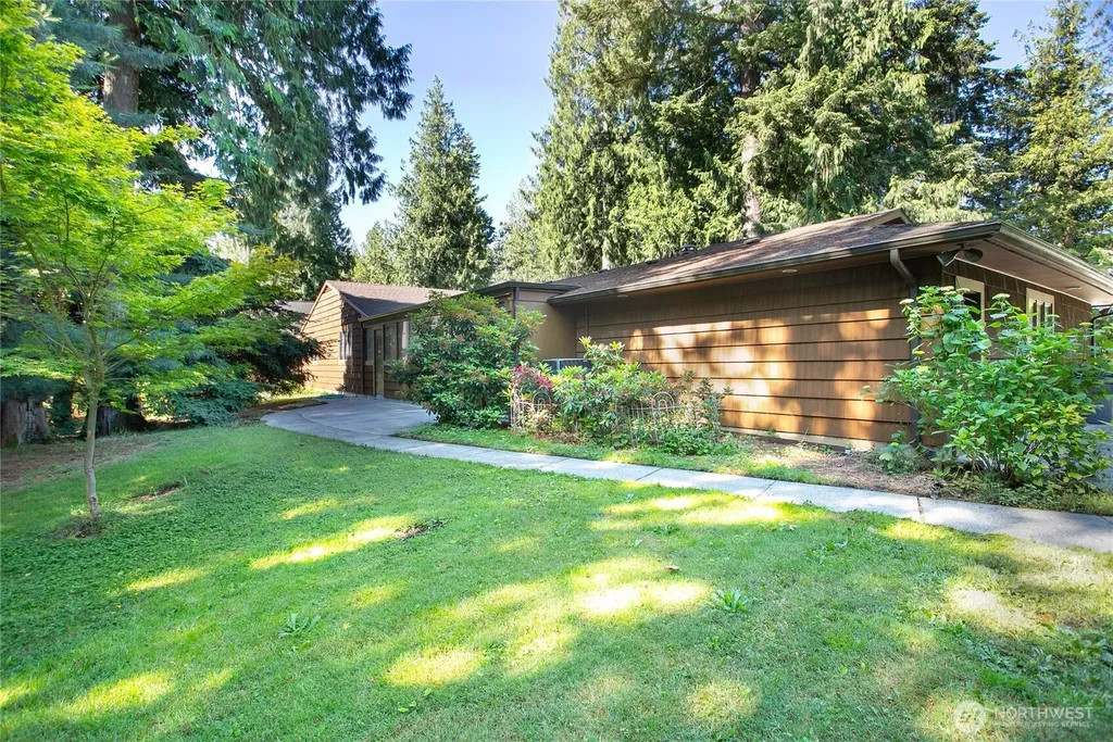 450 Wood Creek Drive Lynden WA 98264