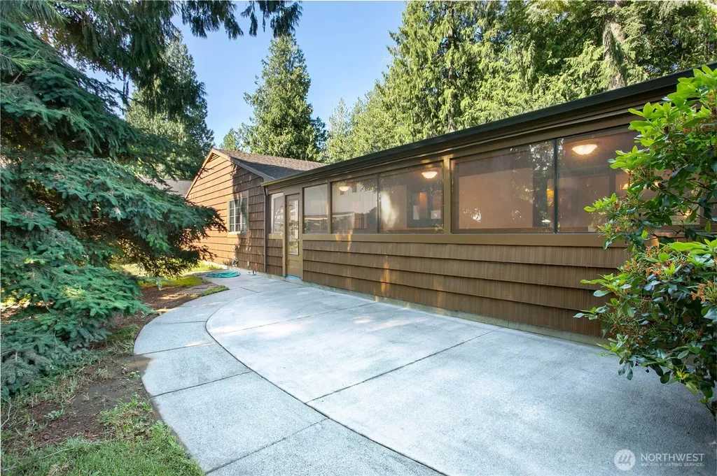 450 Wood Creek Drive Lynden WA 98264