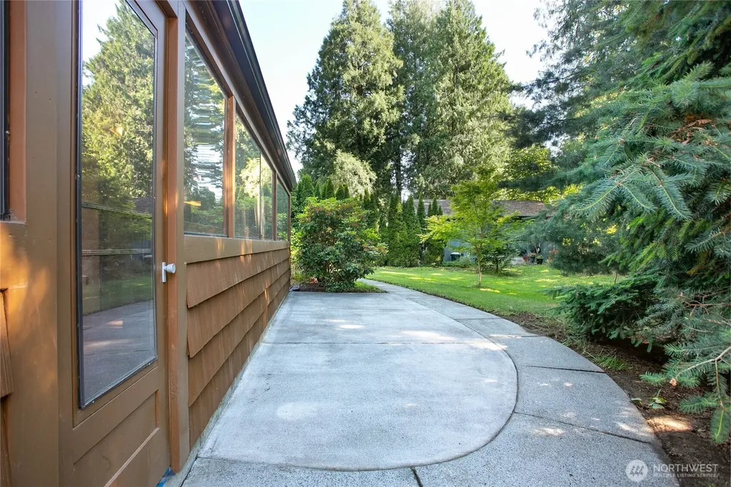 450 Wood Creek Drive Lynden WA 98264
