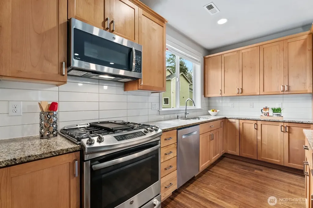 23000 NE 8th Street Sammamish WA 98074