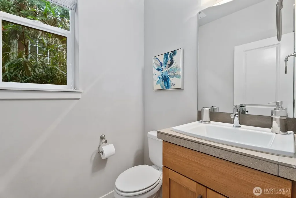 23000 NE 8th Street Sammamish WA 98074