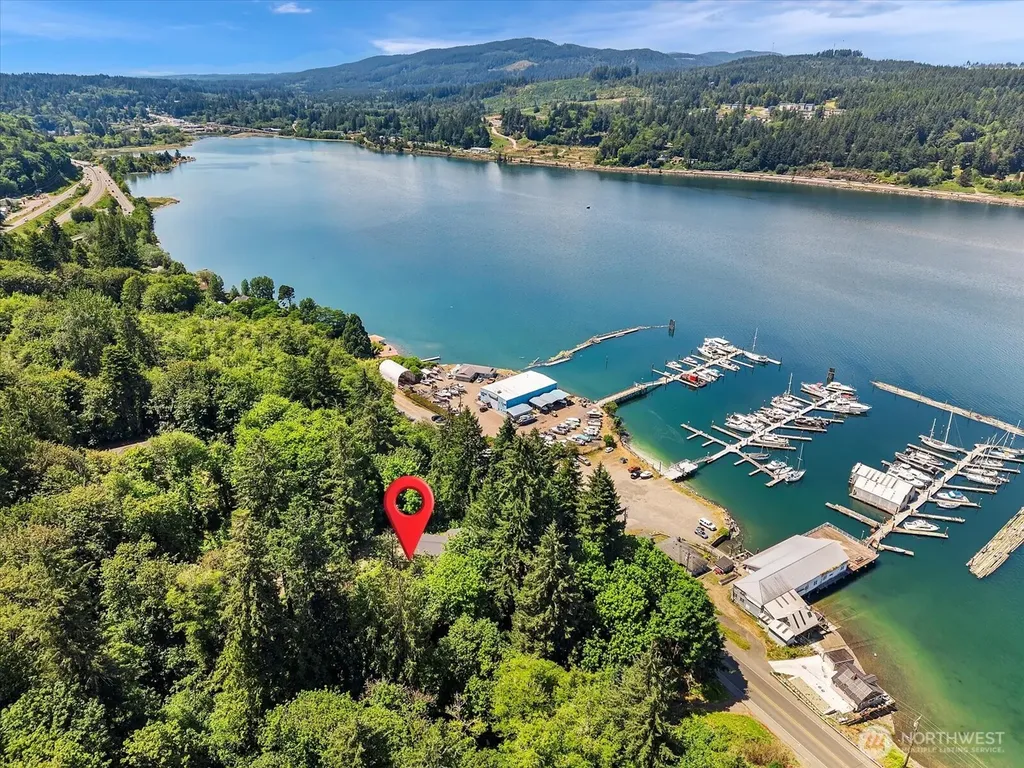 1302 SW Bay Street Port Orchard WA 98366