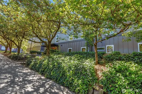 435 Summit Avenue E Seattle WA 98102