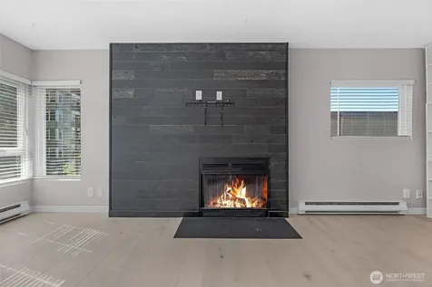 435 Summit Avenue E Seattle WA 98102