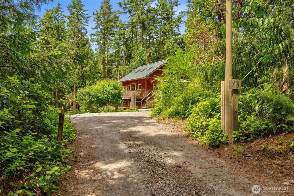 73 Middlepoint Road Port Townsend WA 98368