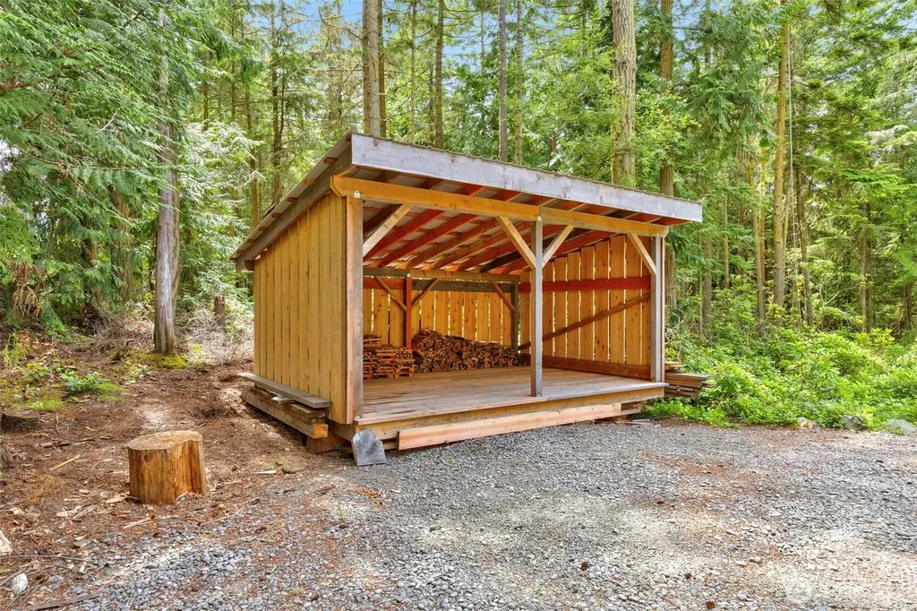 73 Middlepoint Road Port Townsend WA 98368