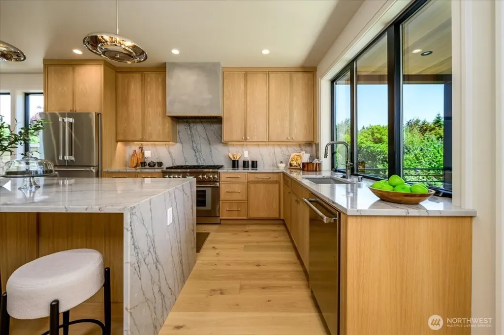 3609 NW 62nd Street Seattle WA 98107