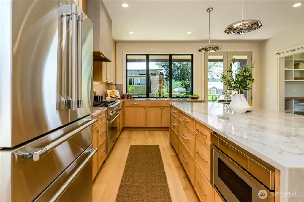 3609 NW 62nd Street Seattle WA 98107
