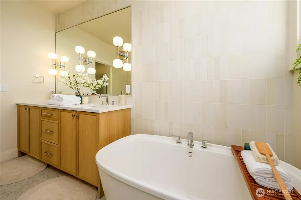 3609 NW 62nd Street Seattle WA 98107