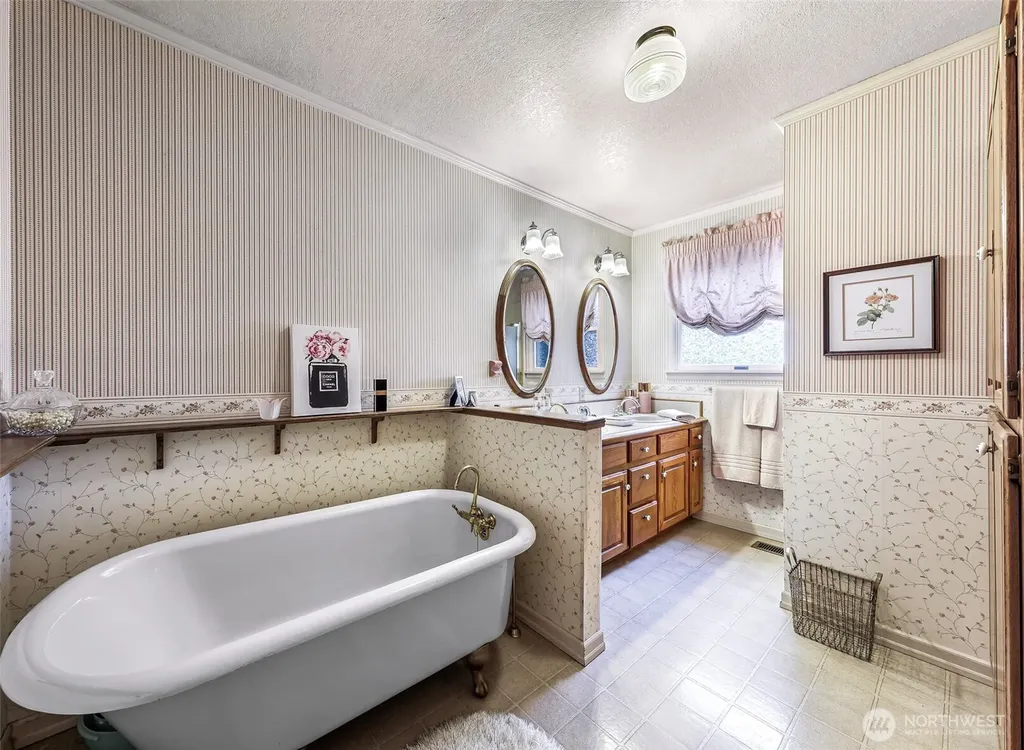 8634 Double Ditch Road Lynden WA 98264