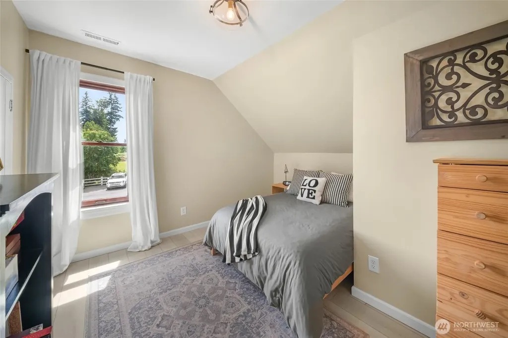 7619 214th Avenue E Bonney Lake WA 98391