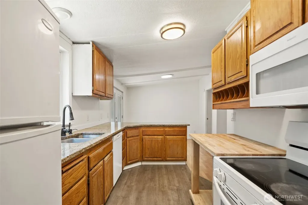 131 SE Driftwood Lane Shelton WA 98584